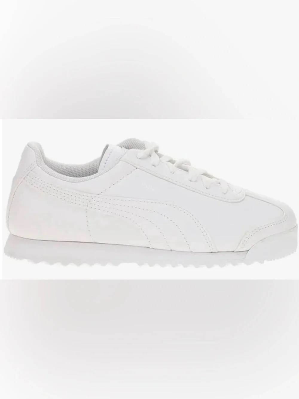 Kids Puma ‘Roma’ Sneakers. Size 7